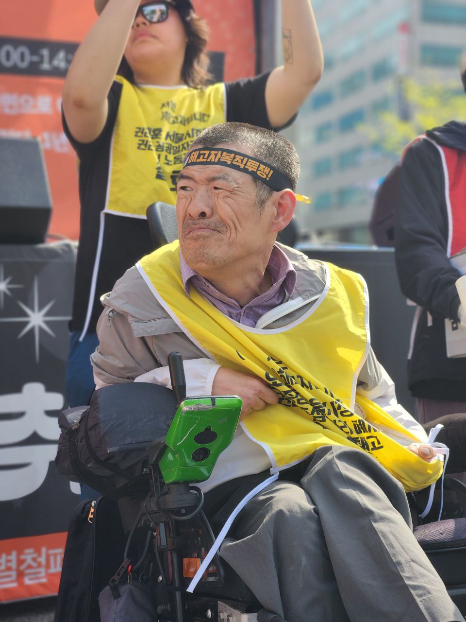 삭발(김탄진).jpg